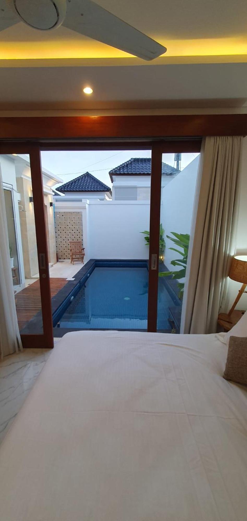 Villa The Capung *